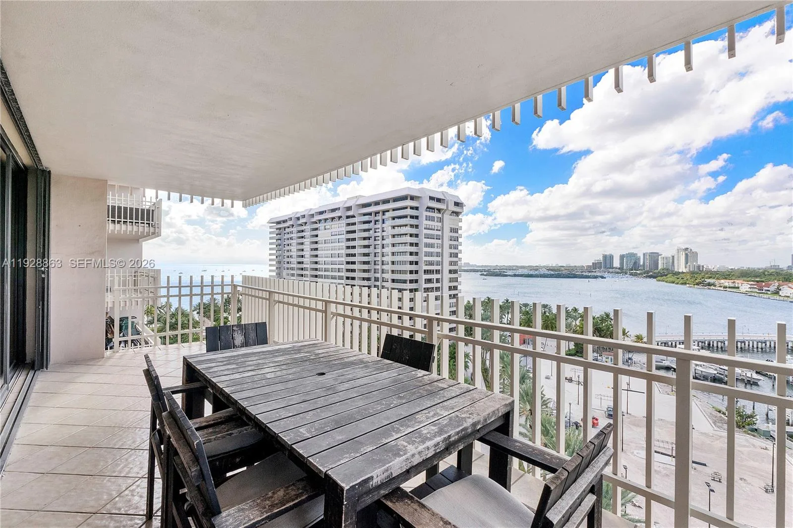 2 Grove Isle Dr # B1110, Miami, FL 33133 photo 9