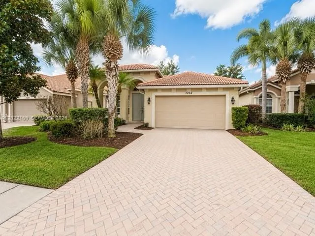 7232 Maidstone Dr, Port St. Lucie, FL 34986