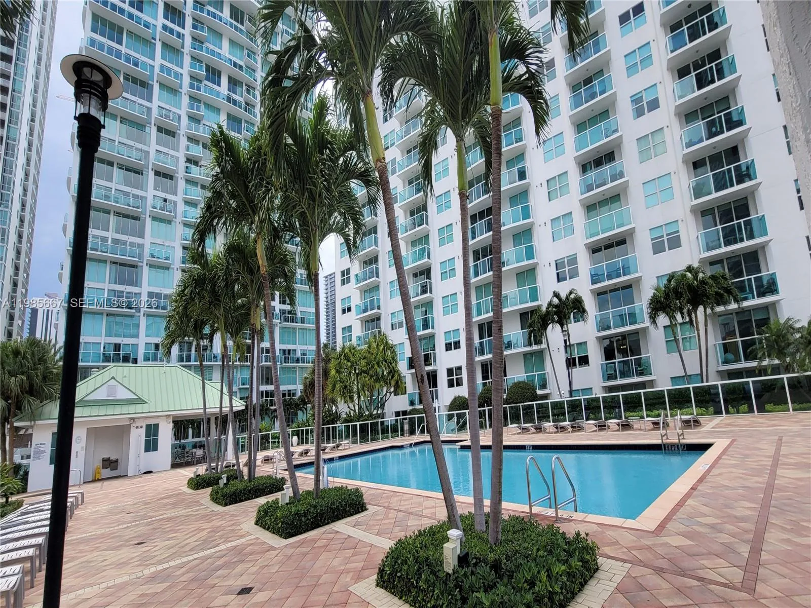 Brickell on the River North Tower photo 3