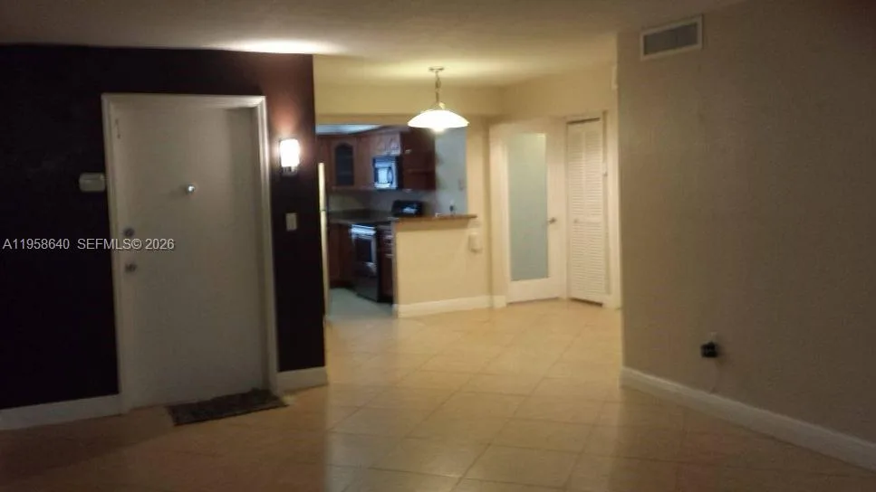 7368 SW 82nd St # E113, Miami, FL 33143 photo 2