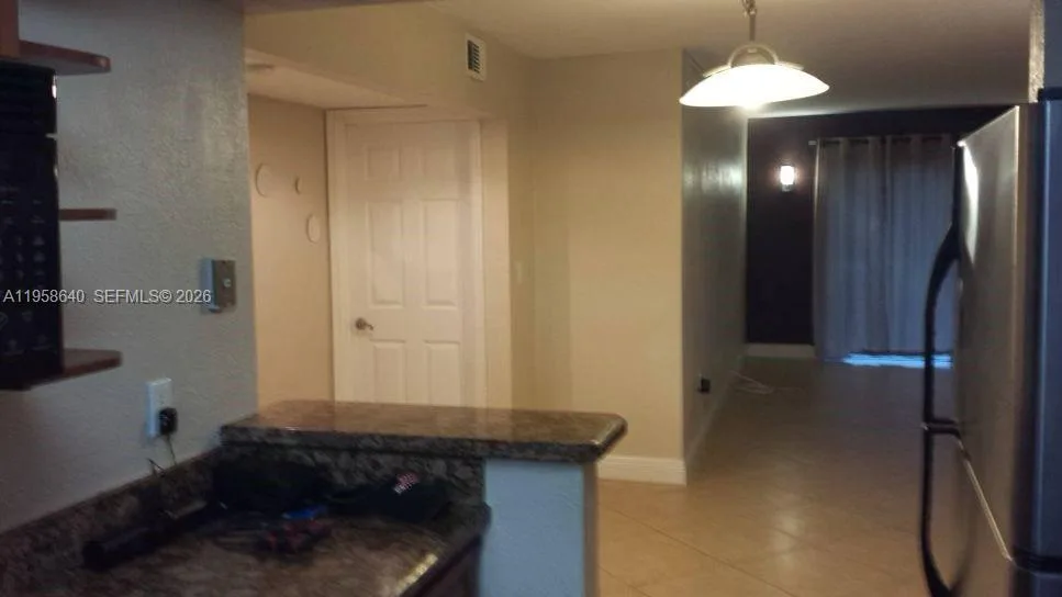 7368 SW 82nd St # E113, Miami, FL 33143 photo 4