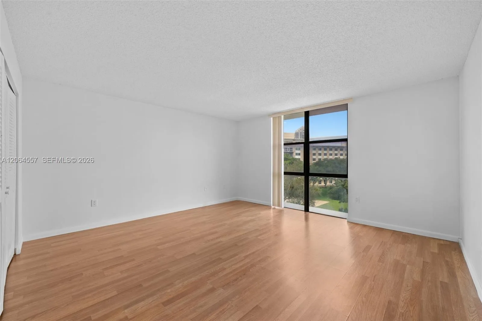 17500 N Bay Rd # S508, Sunny Isles Beach, FL 33160 photo 11