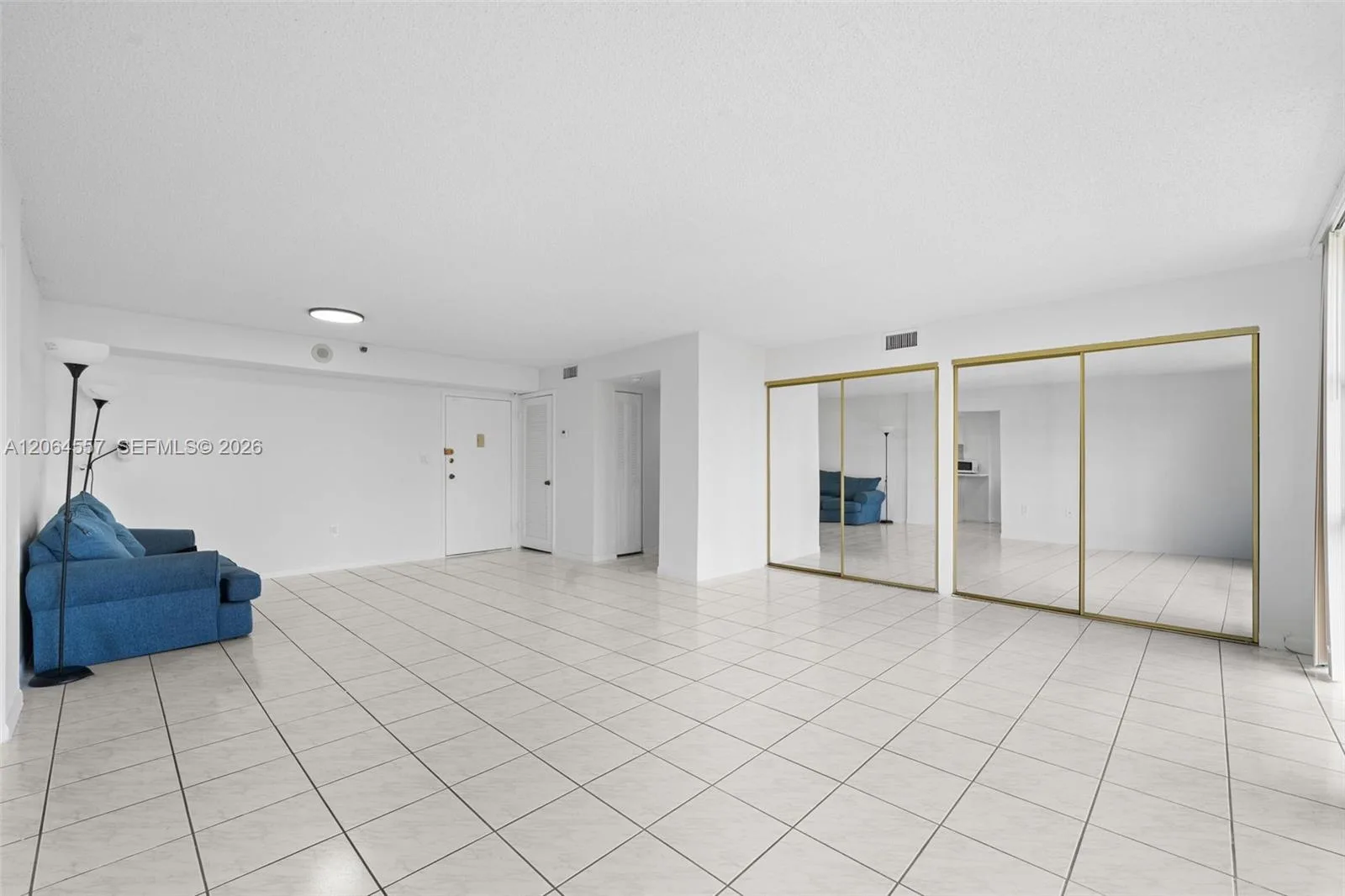 17500 N Bay Rd # S508, Sunny Isles Beach, FL 33160 photo 2