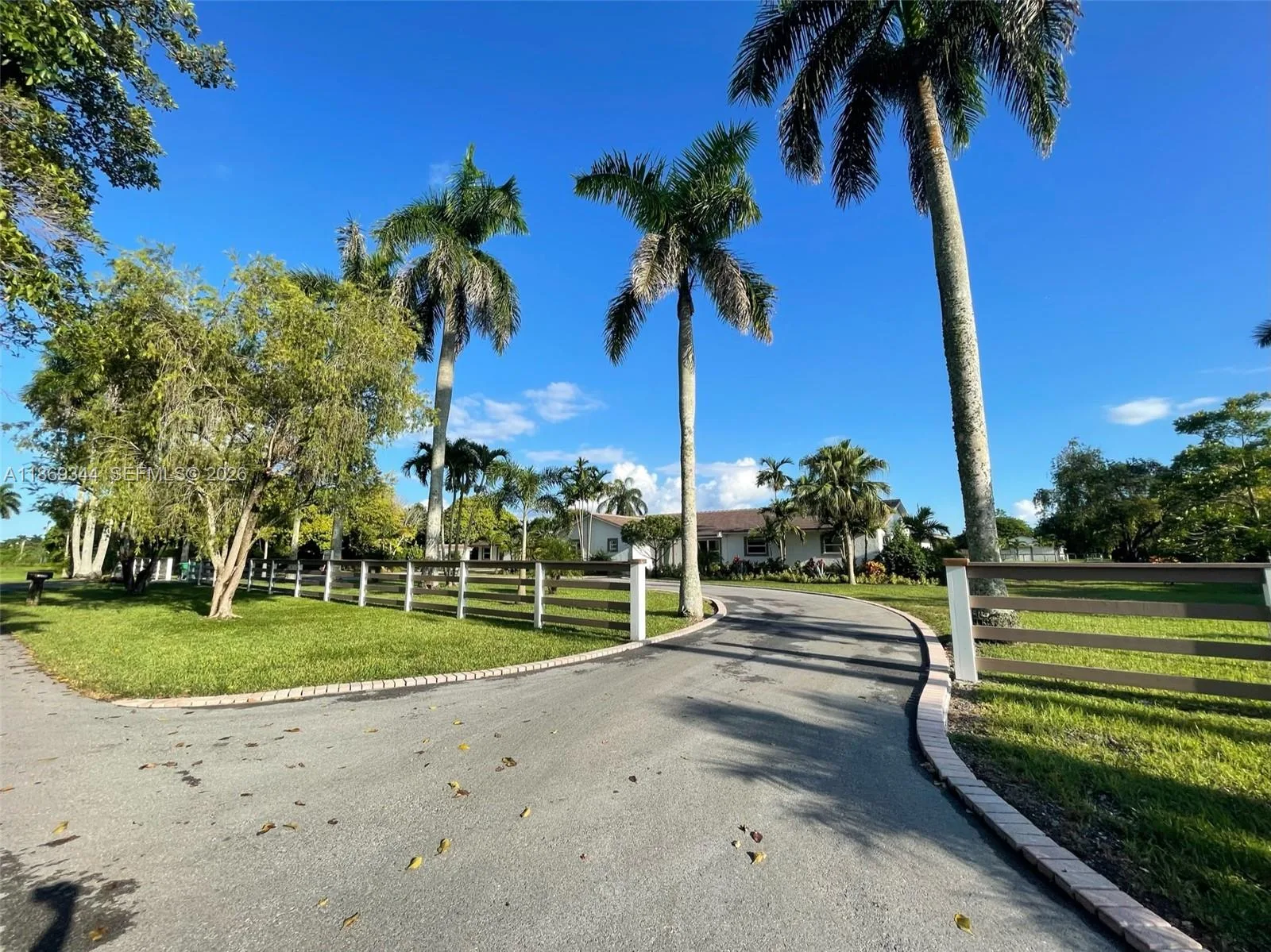 16490 SW 244th St, Homestead, FL 33031