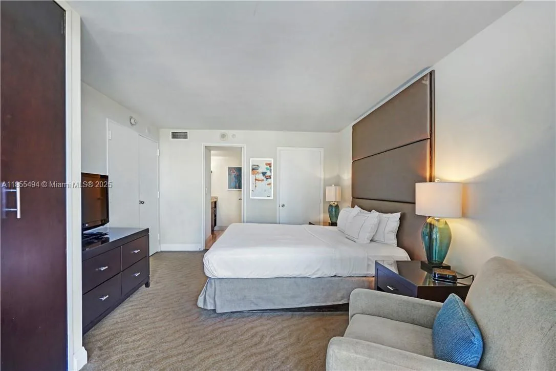 2670 E Sunrise Blvd # 521, Fort Lauderdale, FL 33304 photo 9