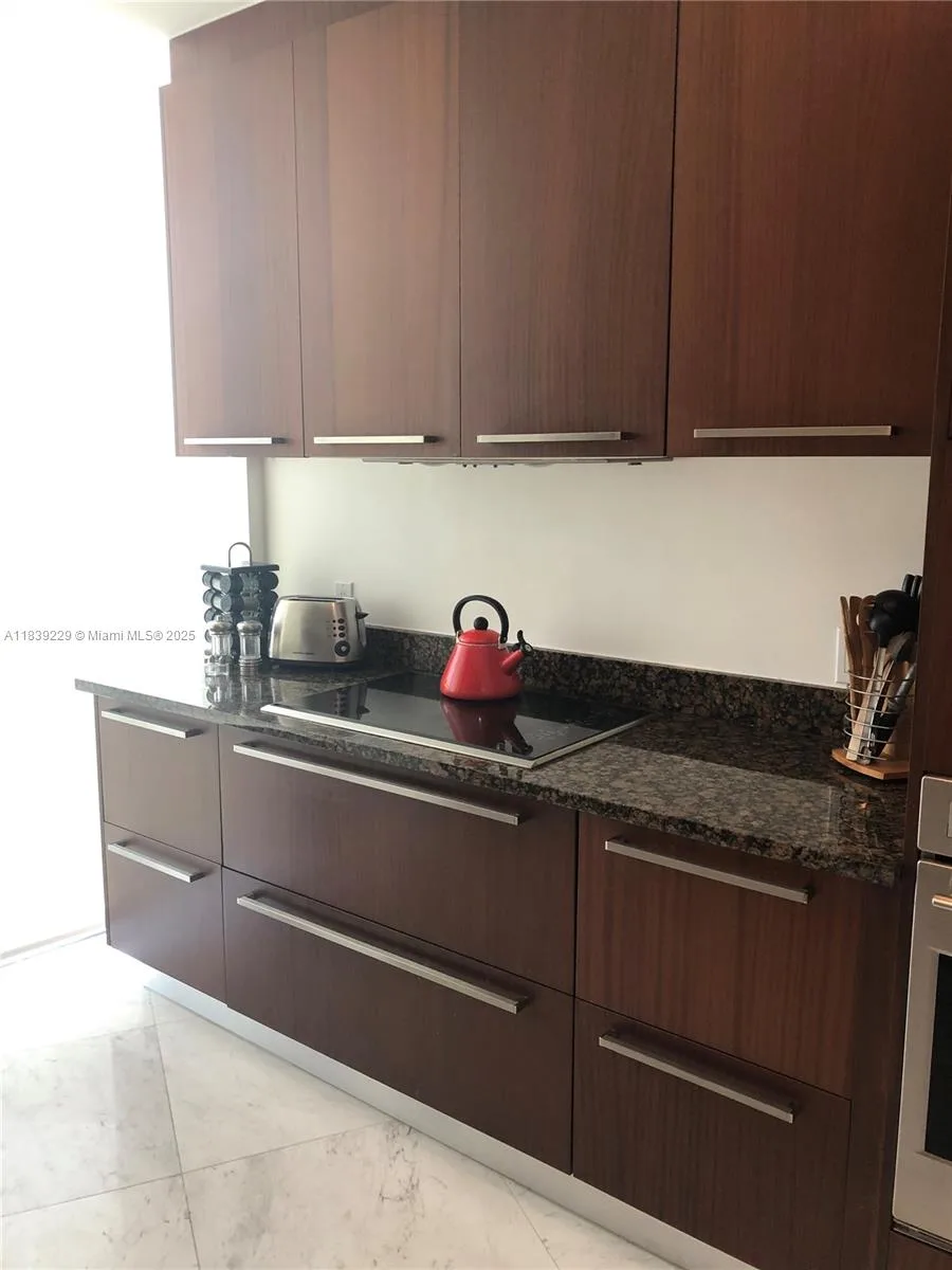 15811 Collins Ave # 805, Sunny Isles Beach, FL 33160 photo 11