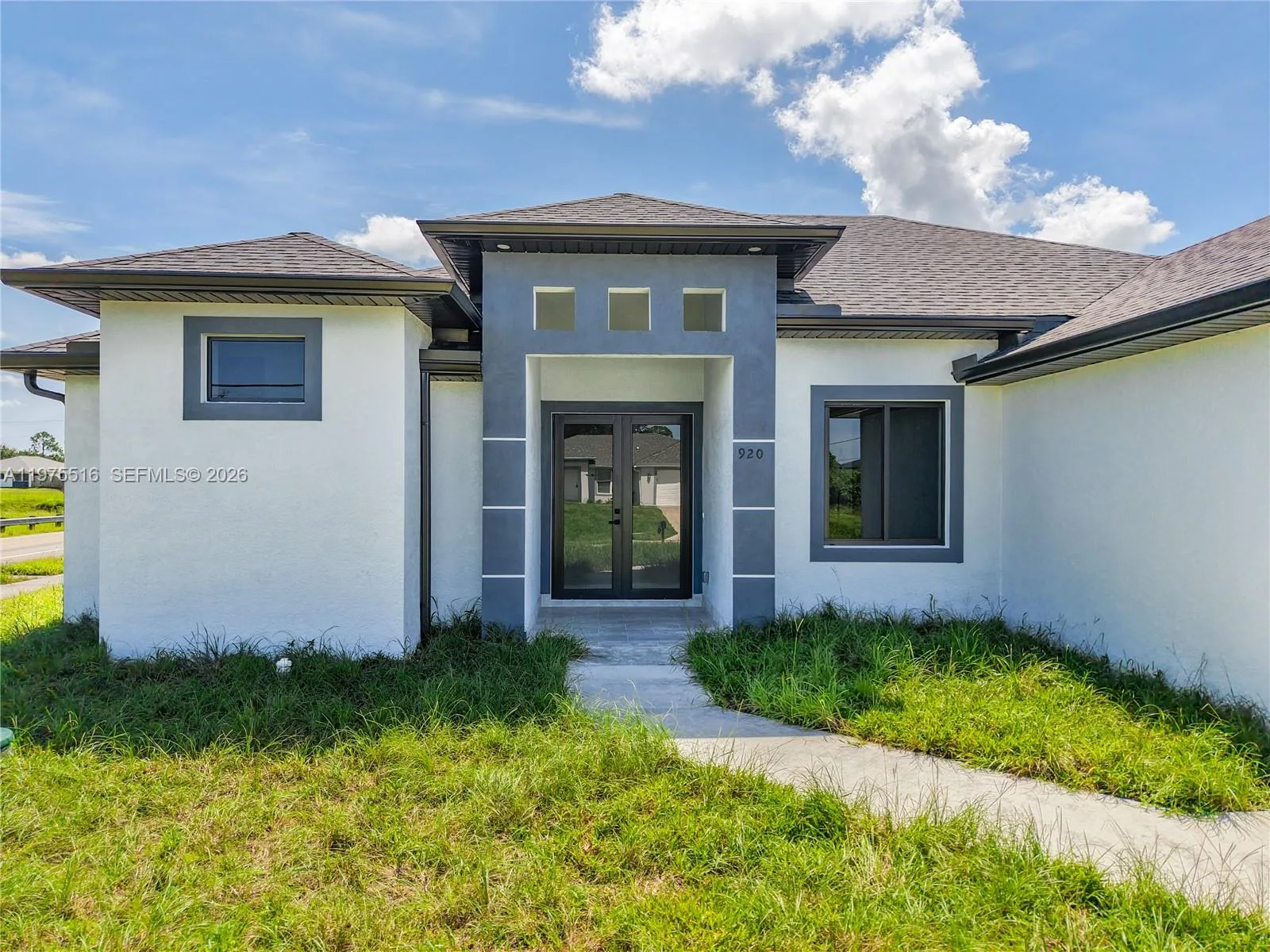 920 Rita N, Lehigh Acres, FL 33971 photo 5