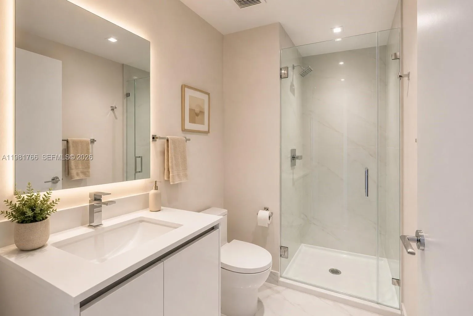 700 NE 24th ST # 2402, Miami, FL 33137 photo 12
