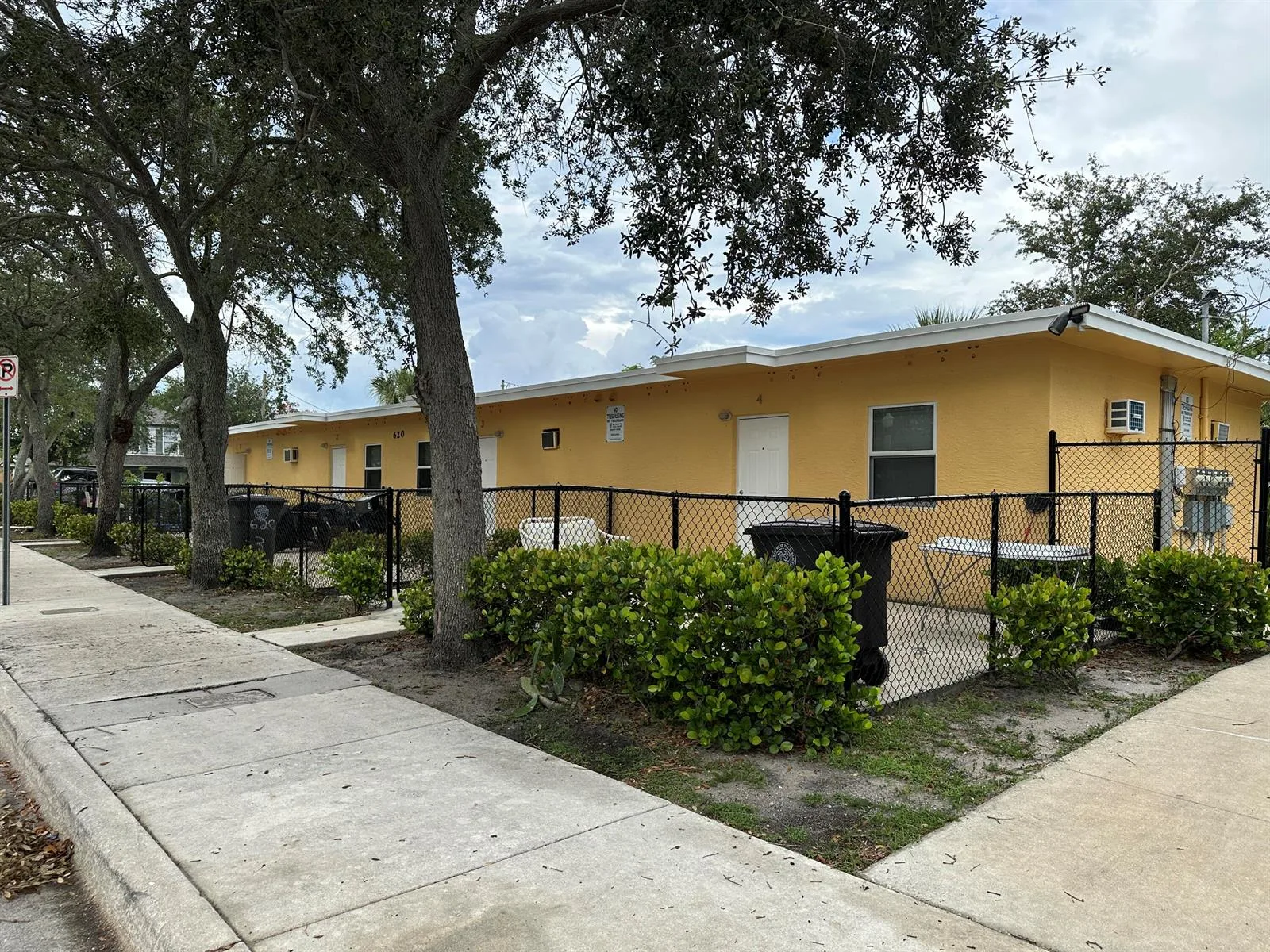 620 Division Avenue # 3, West Palm Beach, FL 33401 photo 2