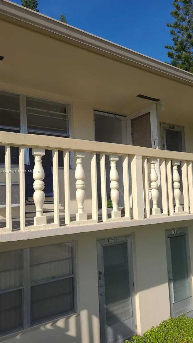 215 Sussex K # 215, West Palm Beach, FL 33417