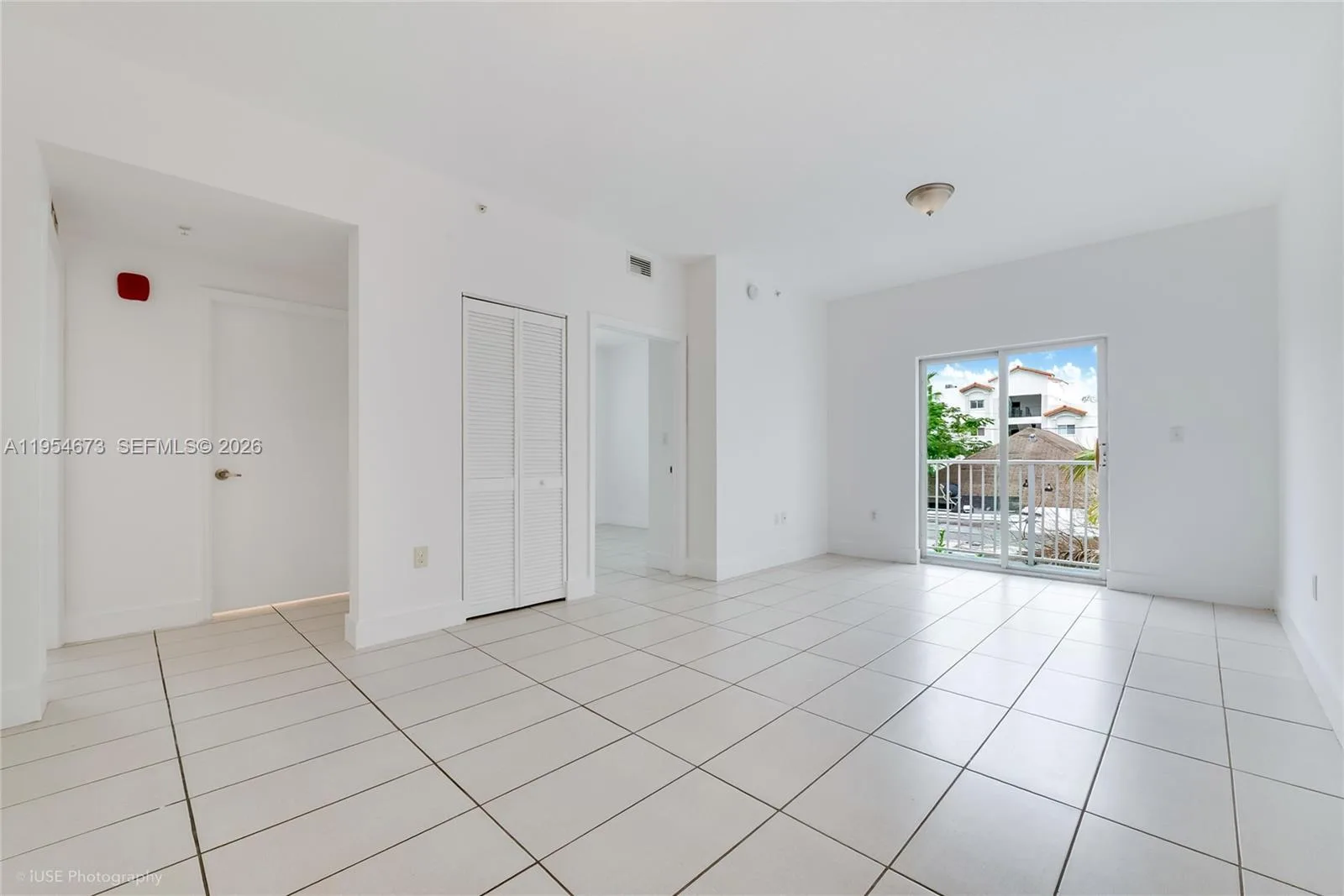 750 SW 2nd St, Miami, FL 33130 photo 12