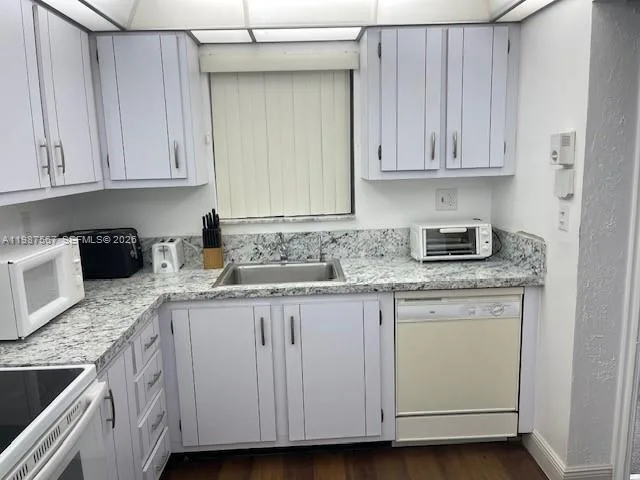 6020 NW 44th St # 406, Lauderhill, FL 33319 photo 10