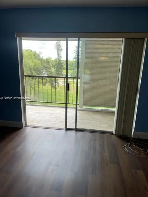 6020 NW 44th St # 406, Lauderhill, FL 33319 photo 4