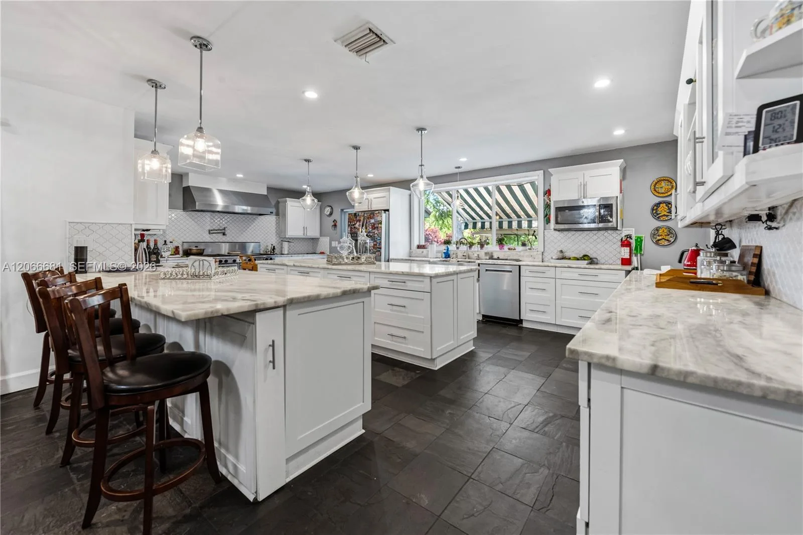15720 SW 258th St, Homestead, FL 33031 photo 5