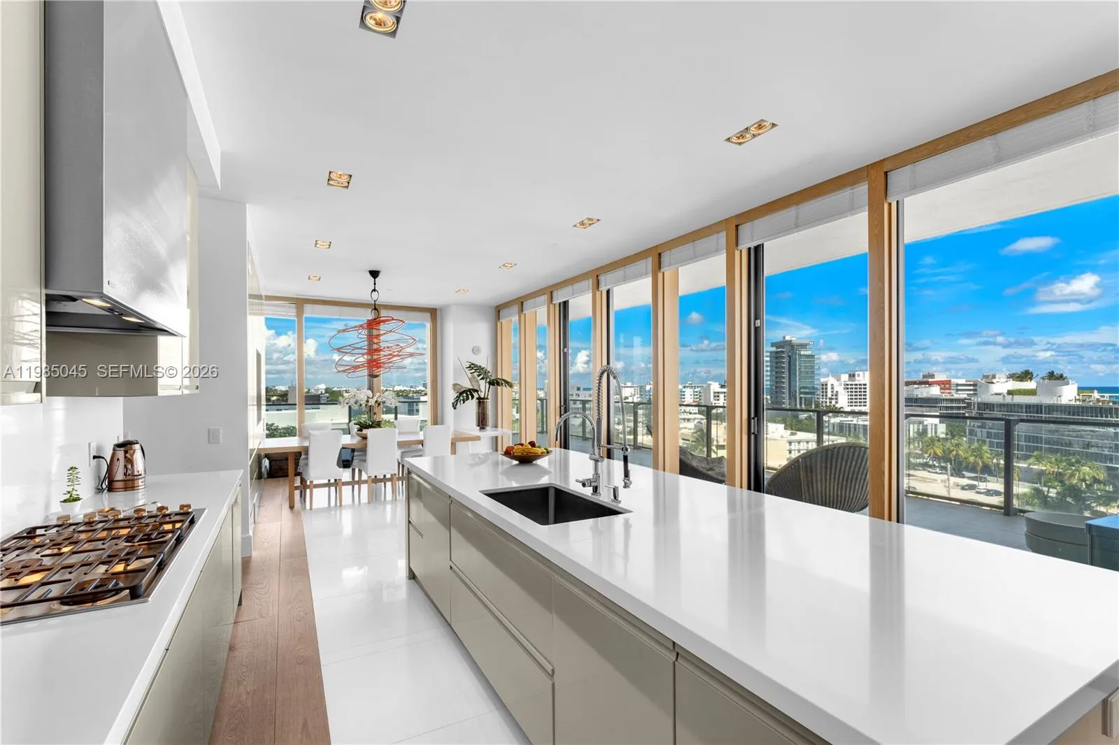 800 S Pointe Dr # 901, Miami Beach, FL 33139 photo 13