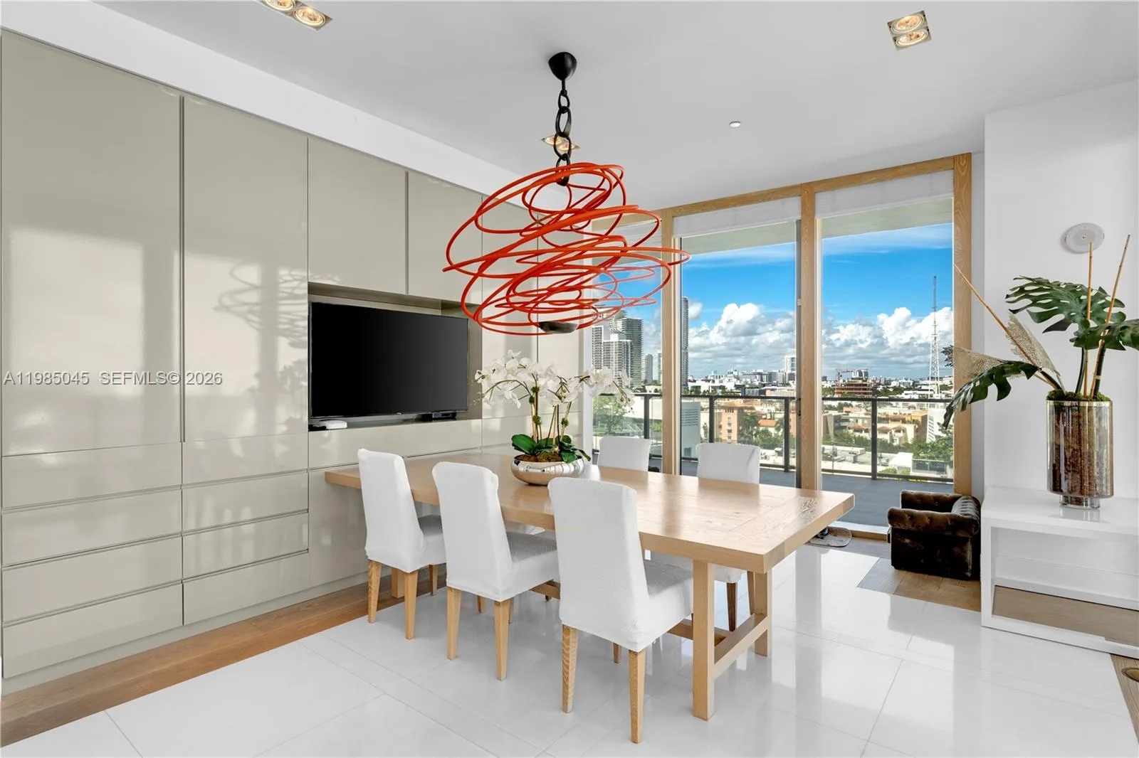 800 S Pointe Dr # 901, Miami Beach, FL 33139 photo 5