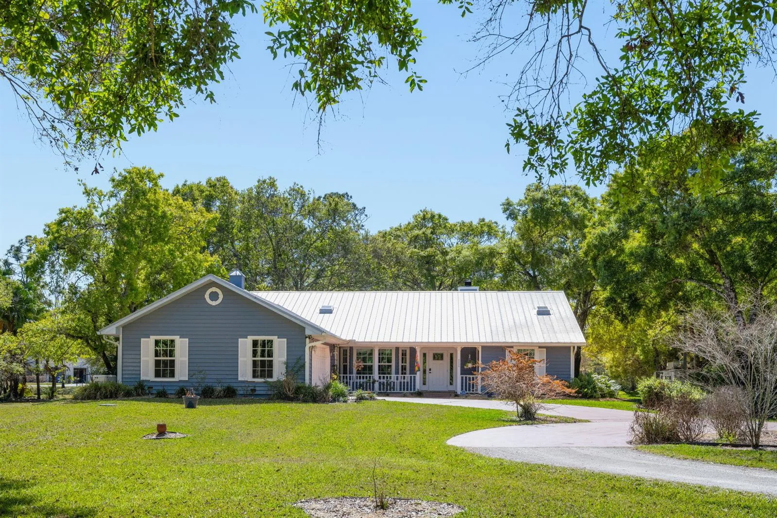 6365 45th Street, Vero Beach, FL 32967 photo 2