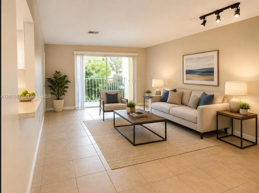 15721 SW 137th Ave # 204, Miami, FL 33177 photo 3