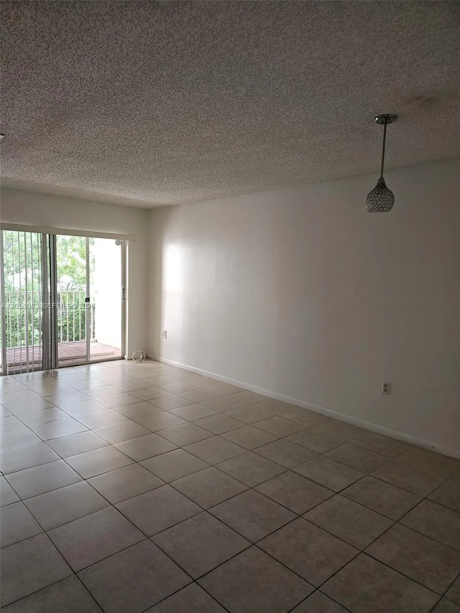 15721 SW 137th Ave # 204, Miami, FL 33177 photo 8