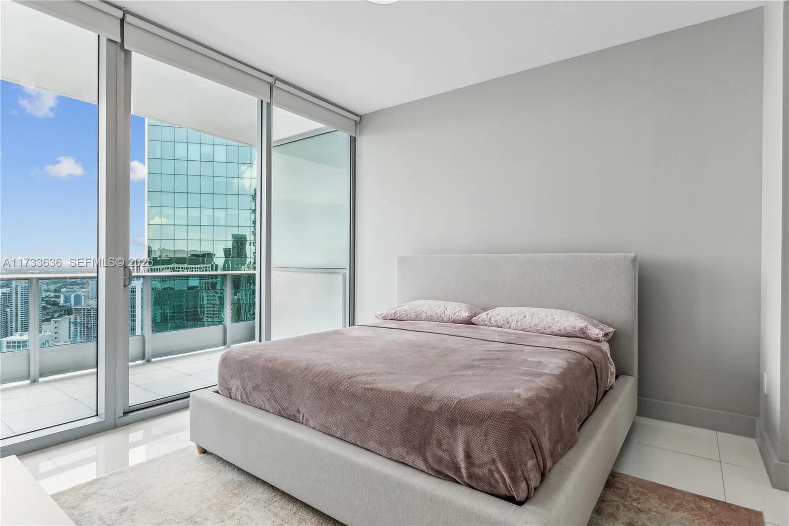 200 Biscayne Boulevard Way # 4912, Miami, FL 33131 photo 13