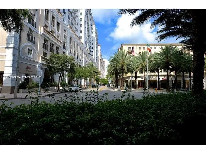 55 Merrick Way # 828, Coral Gables, FL 33134
