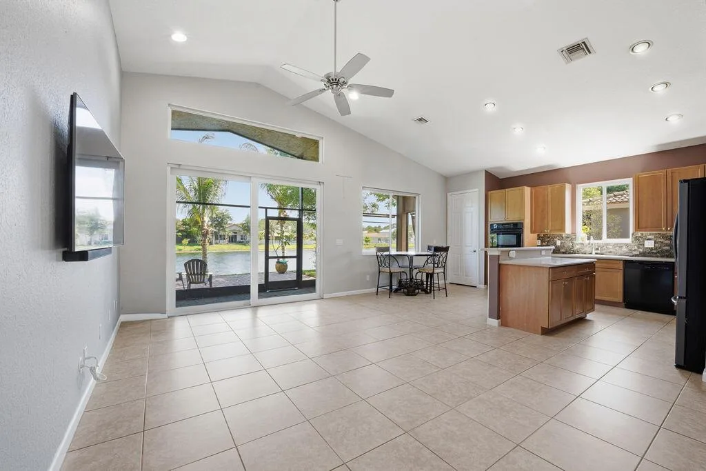 2165 SW Newport Isles Boulevard, Port St. Lucie, FL 34953 photo 12