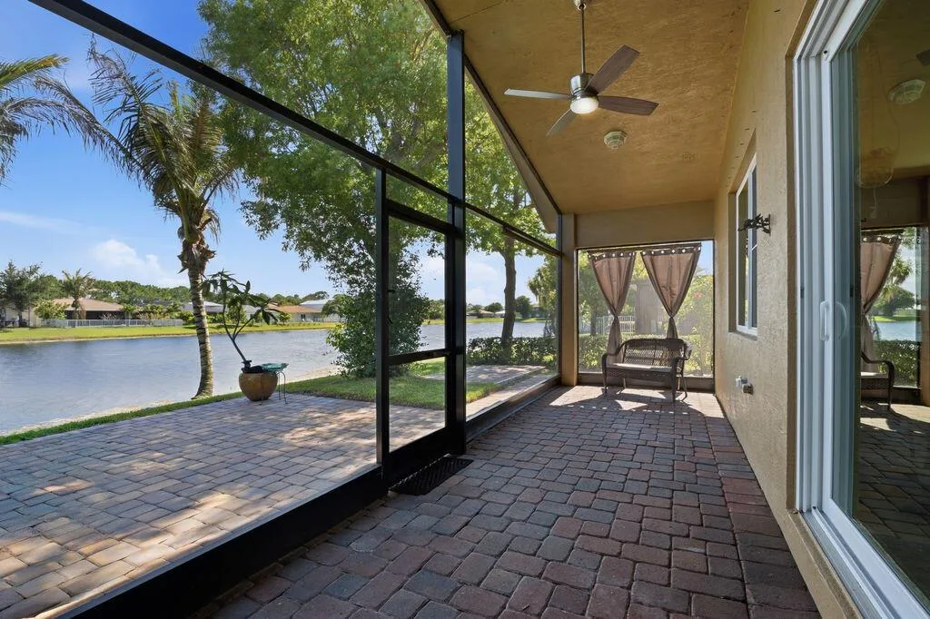 2165 SW Newport Isles Boulevard, Port St. Lucie, FL 34953 photo 5