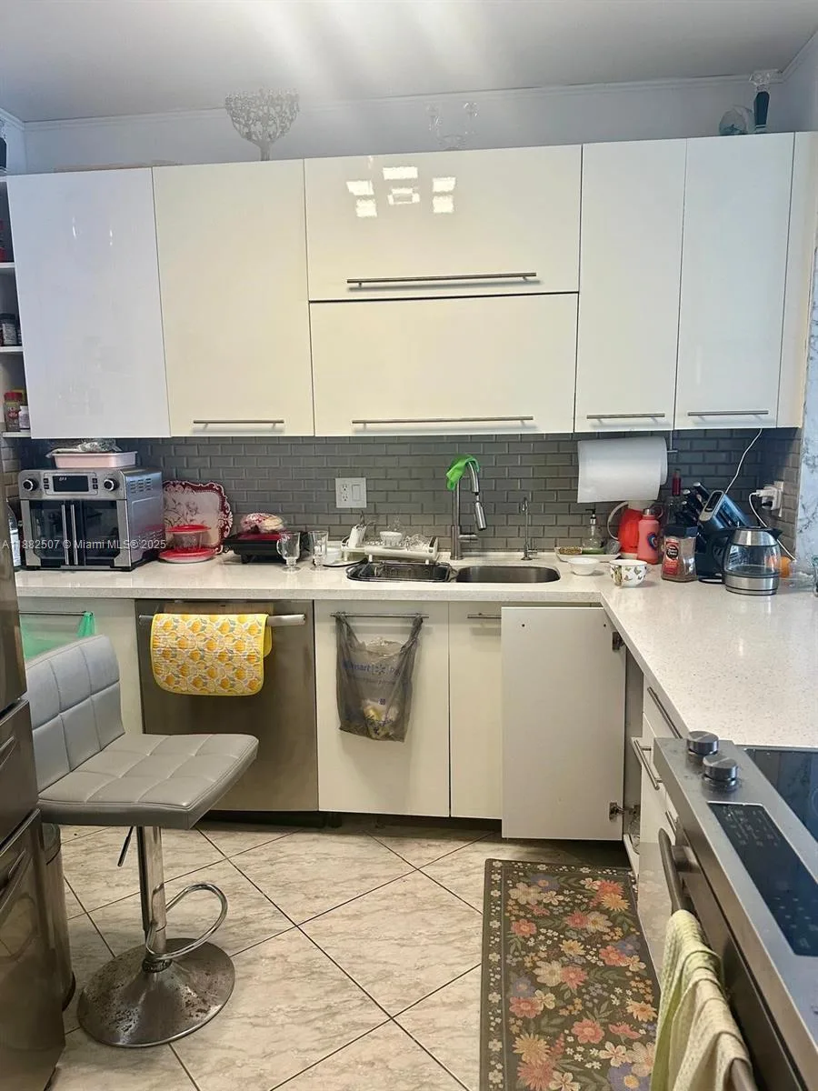 1825 S Ocean Dr # PH-6, Hallandale Beach, FL 33009 photo 5