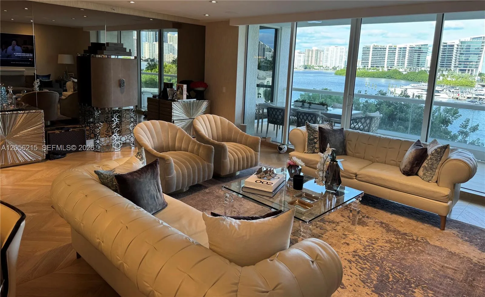 6000 Island Blvd # 402, Aventura, FL 33160 photo 4