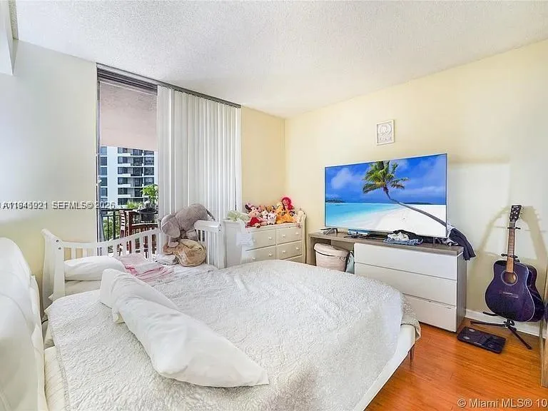 540 Brickell Key Dr # 603, Miami, FL 33131 photo 11