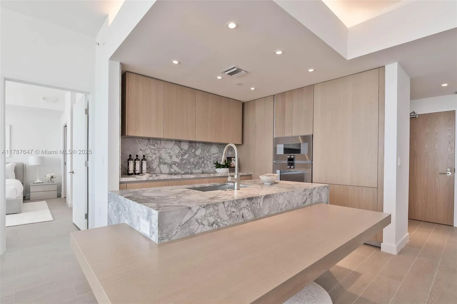 500 Alton Rd # 2705, Miami Beach, FL 33139 photo 11
