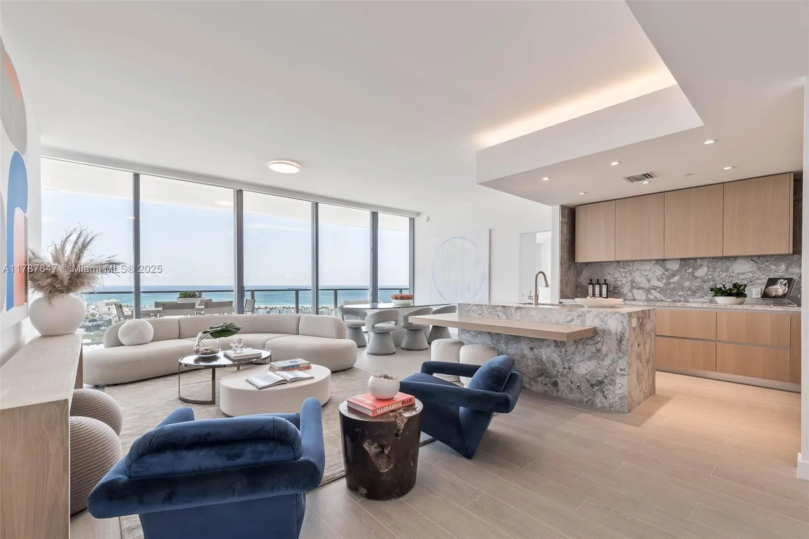 500 Alton Rd # 2705, Miami Beach, FL 33139 photo 2