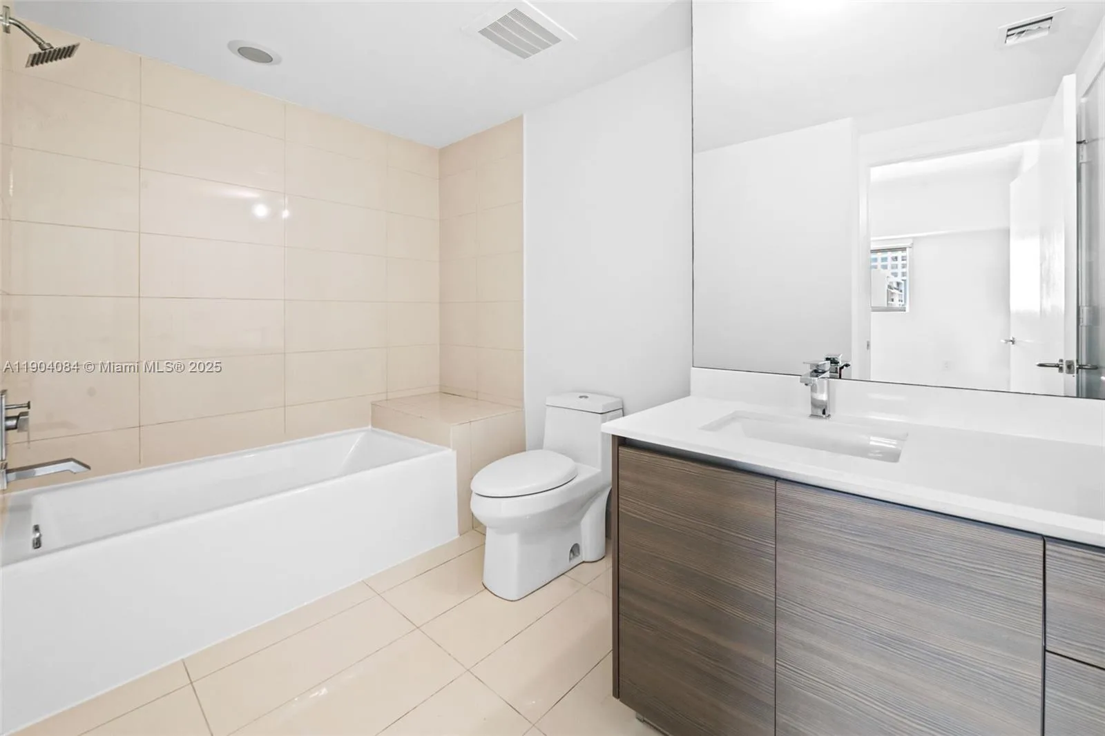 460 NE 28th St # 505, Miami, FL 33137 photo 12
