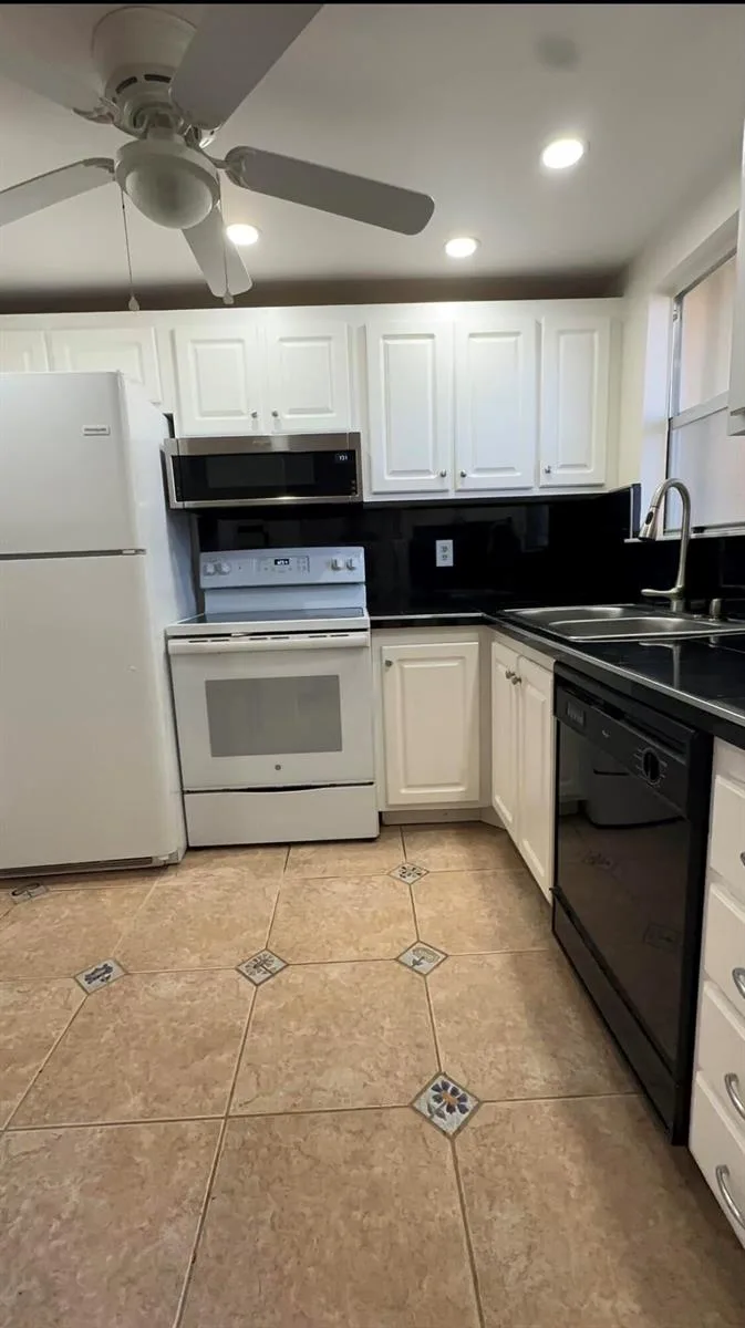 6770 Royal Palm Boulevard # 207l, Margate, FL 33063 photo 5