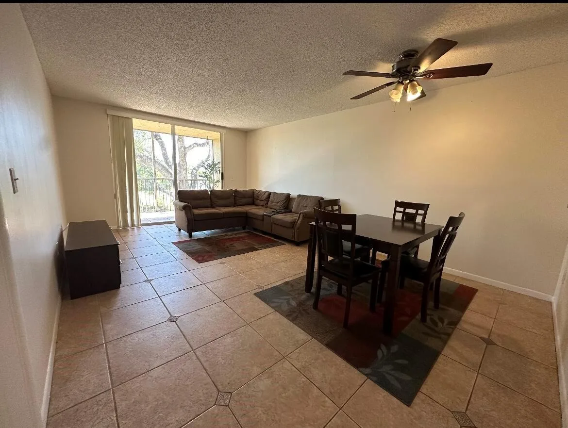 6770 Royal Palm Boulevard # 207l, Margate, FL 33063 photo 8