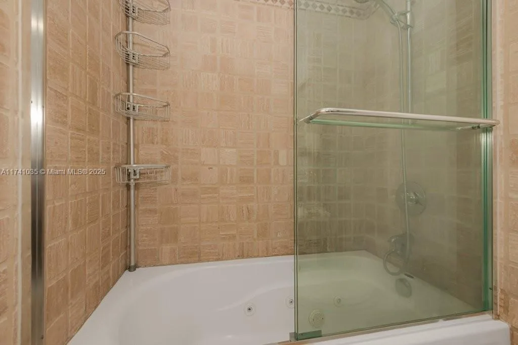 2301 Collins Ave # 1629, Miami Beach, FL 33139 photo 13
