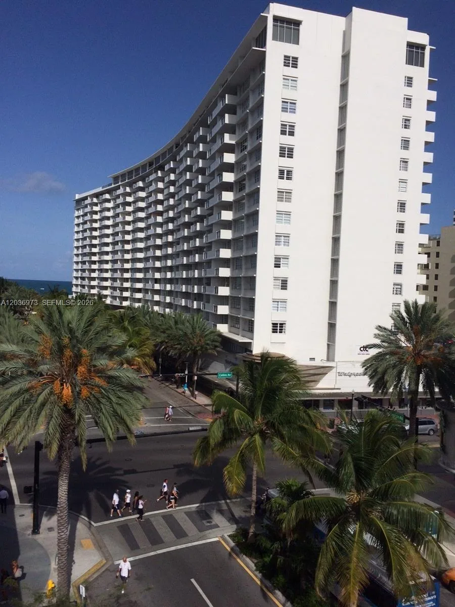 100 Lincoln Rd # 1001, Miami Beach, FL 33139