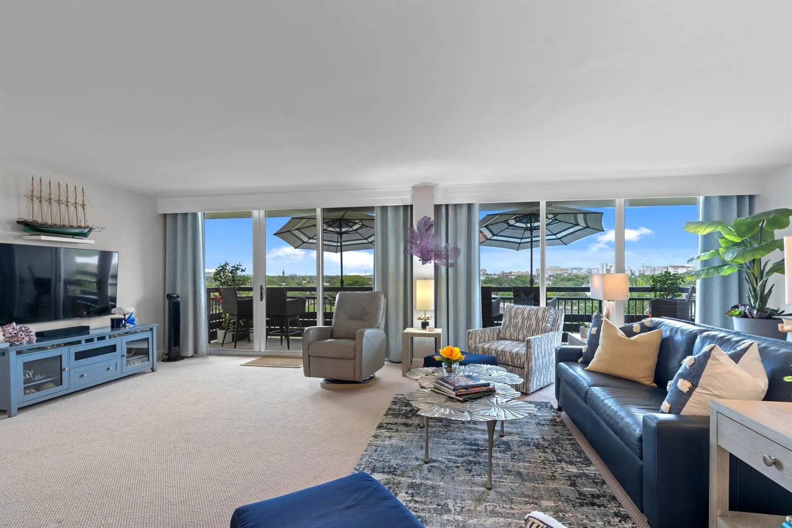 555 NW 4th Avenue # Apt 501, Boca Raton, FL 33432