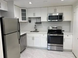 4040 N Hills Drive # 31, Hollywood, FL 33021 photo 7