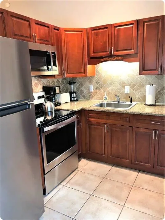 4411 E TRADEWINDS Avenue # A-B, Lauderdale By The Sea, FL 33308 photo 6
