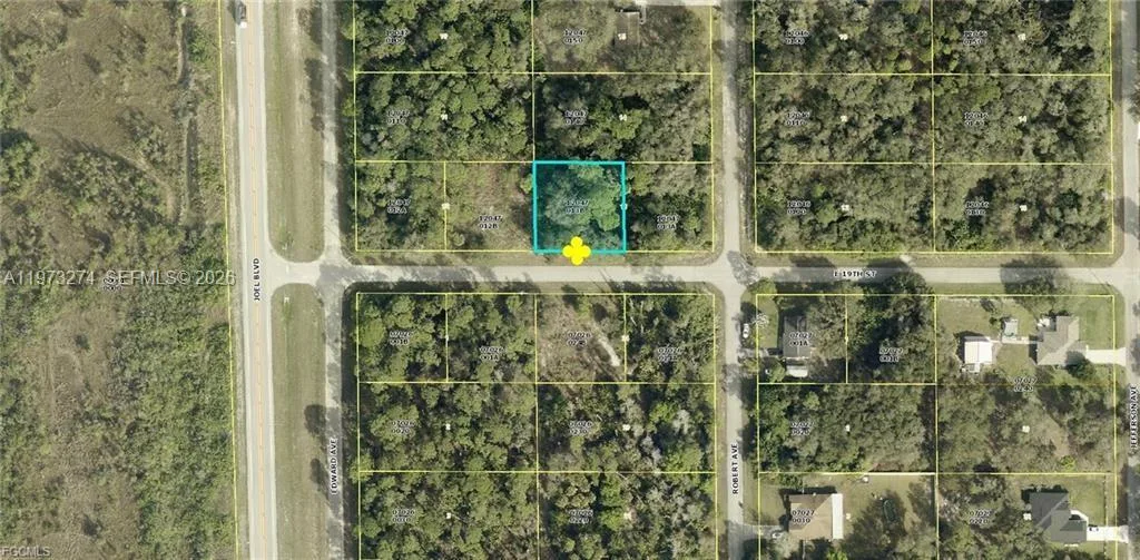 2405 E 19th St., Lehigh Acres, FL 33972