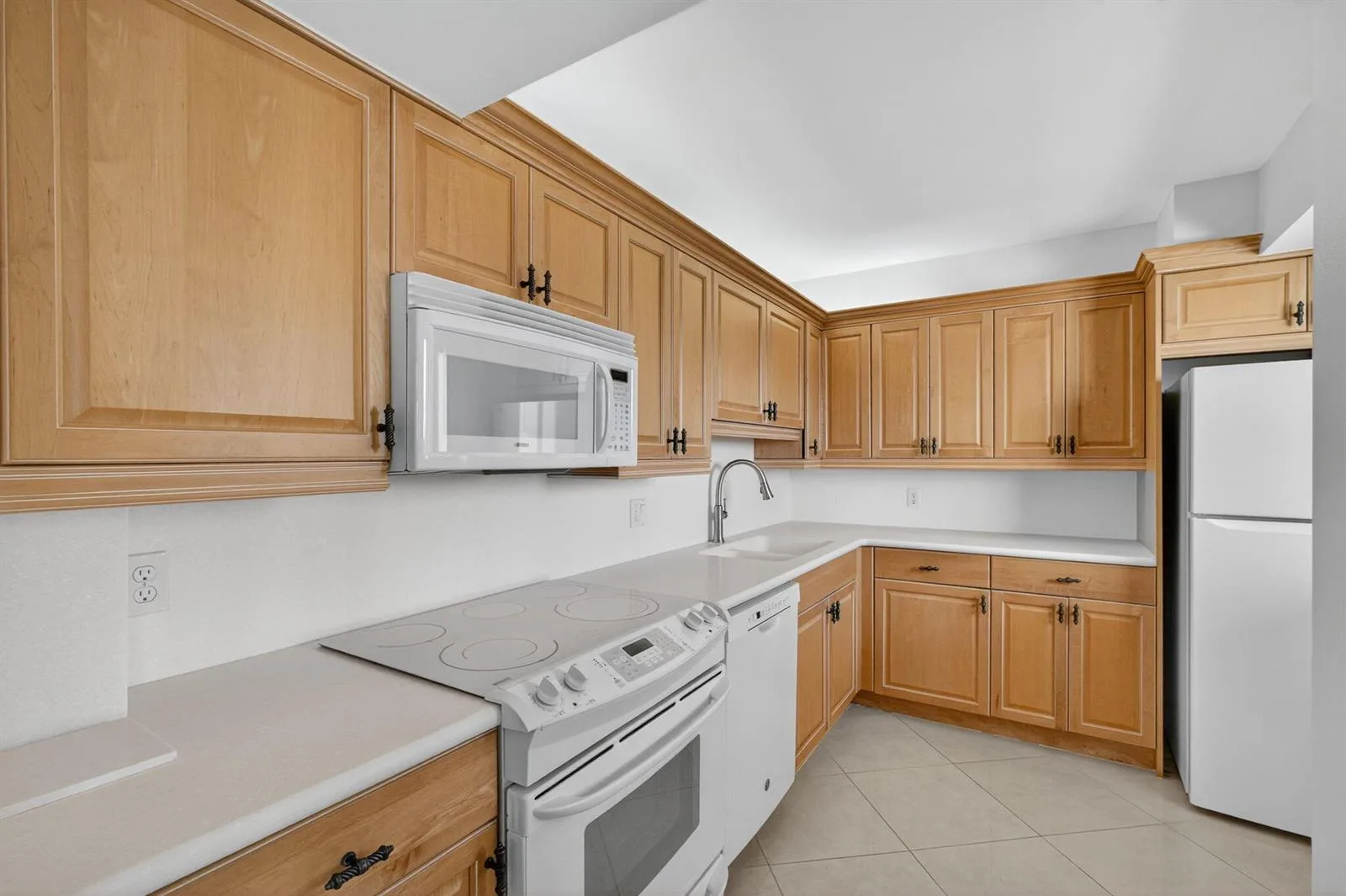100 OCEAN TRAIL Way # 305, Jupiter, FL 33477 photo 9