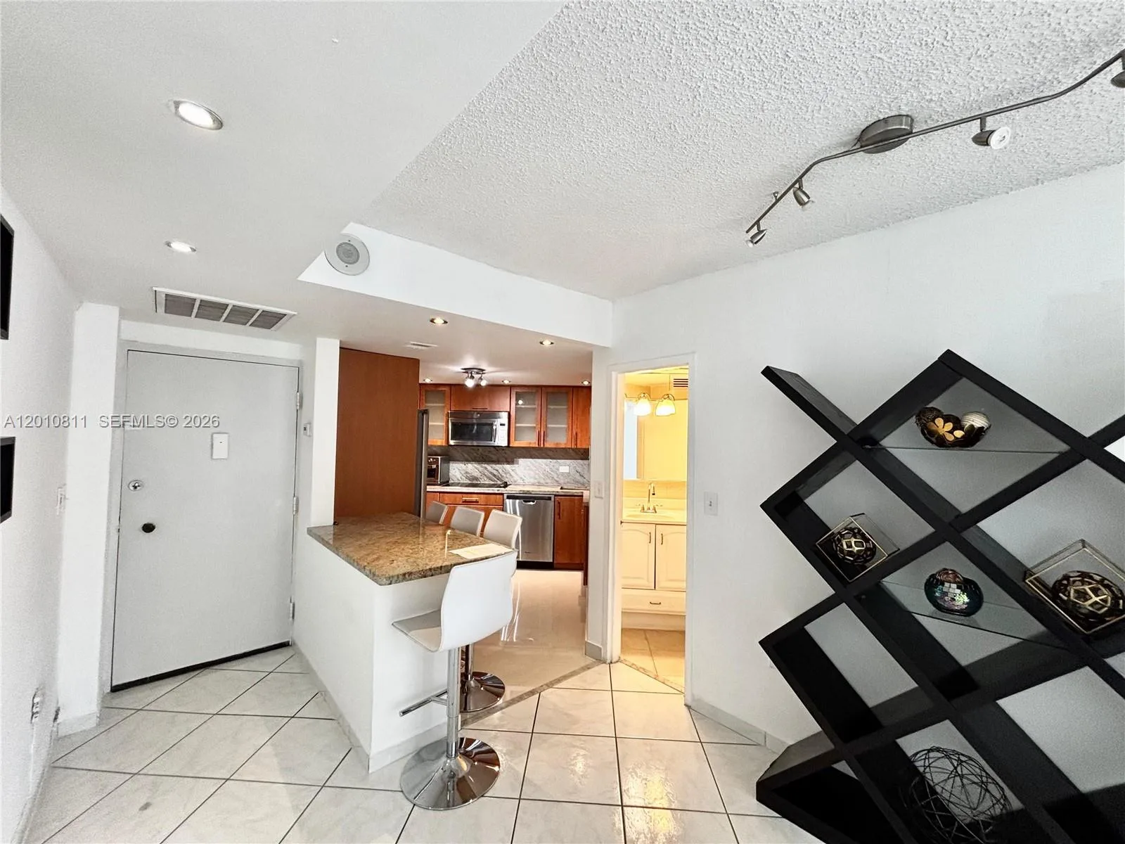 999 Brickell Bay Dr # 1905, Miami, FL 33131 photo 10