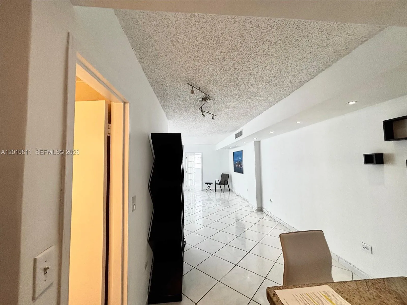 999 Brickell Bay Dr # 1905, Miami, FL 33131 photo 12