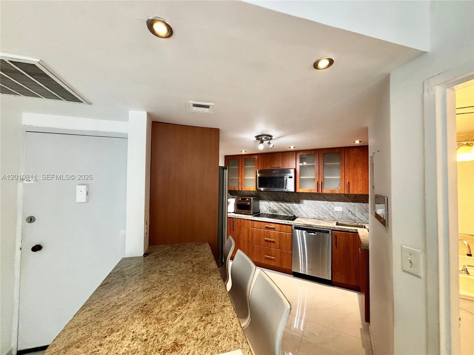 999 Brickell Bay Dr # 1905, Miami, FL 33131 photo 8
