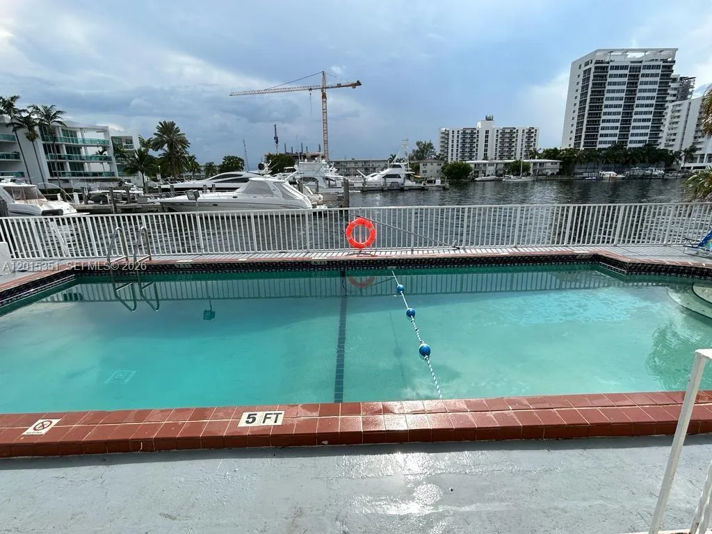 7920 East Dr # 14, North Bay Village, FL 33141