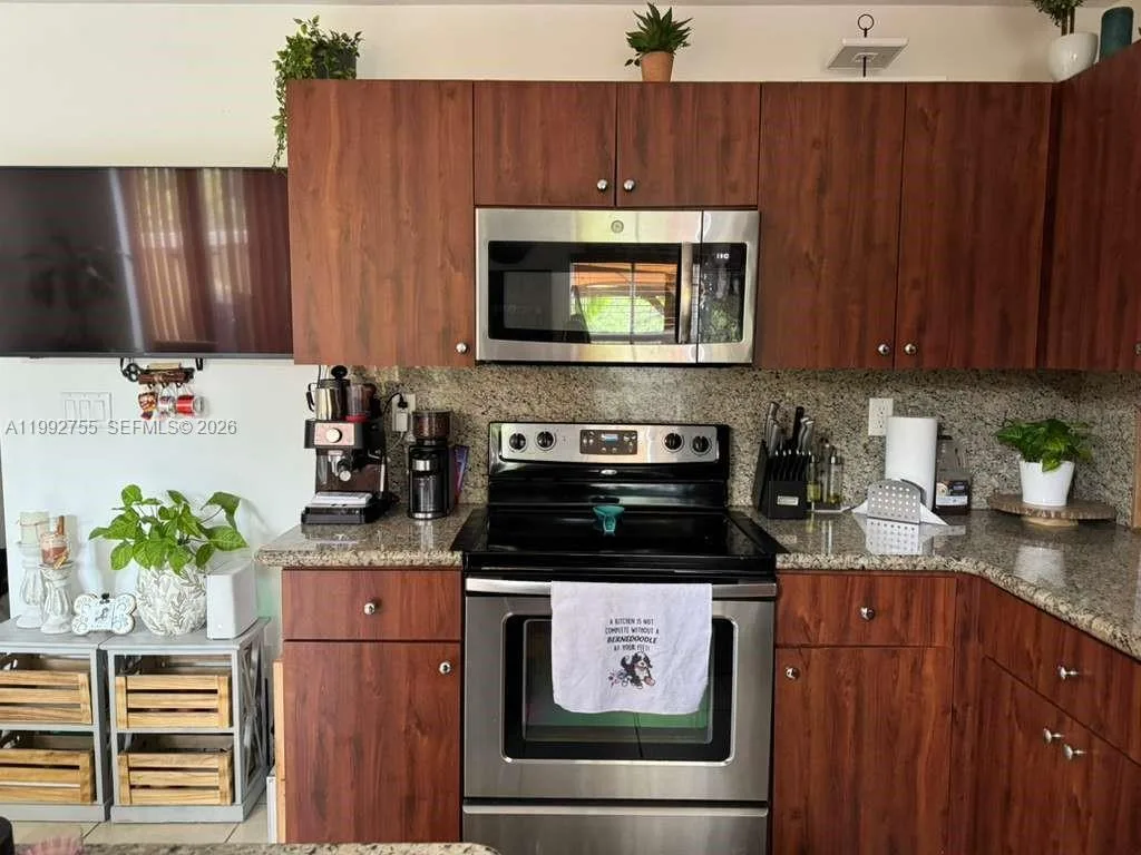 1083 SW 143 Ave # 1206, Pembroke Pines, FL 33027 photo 8