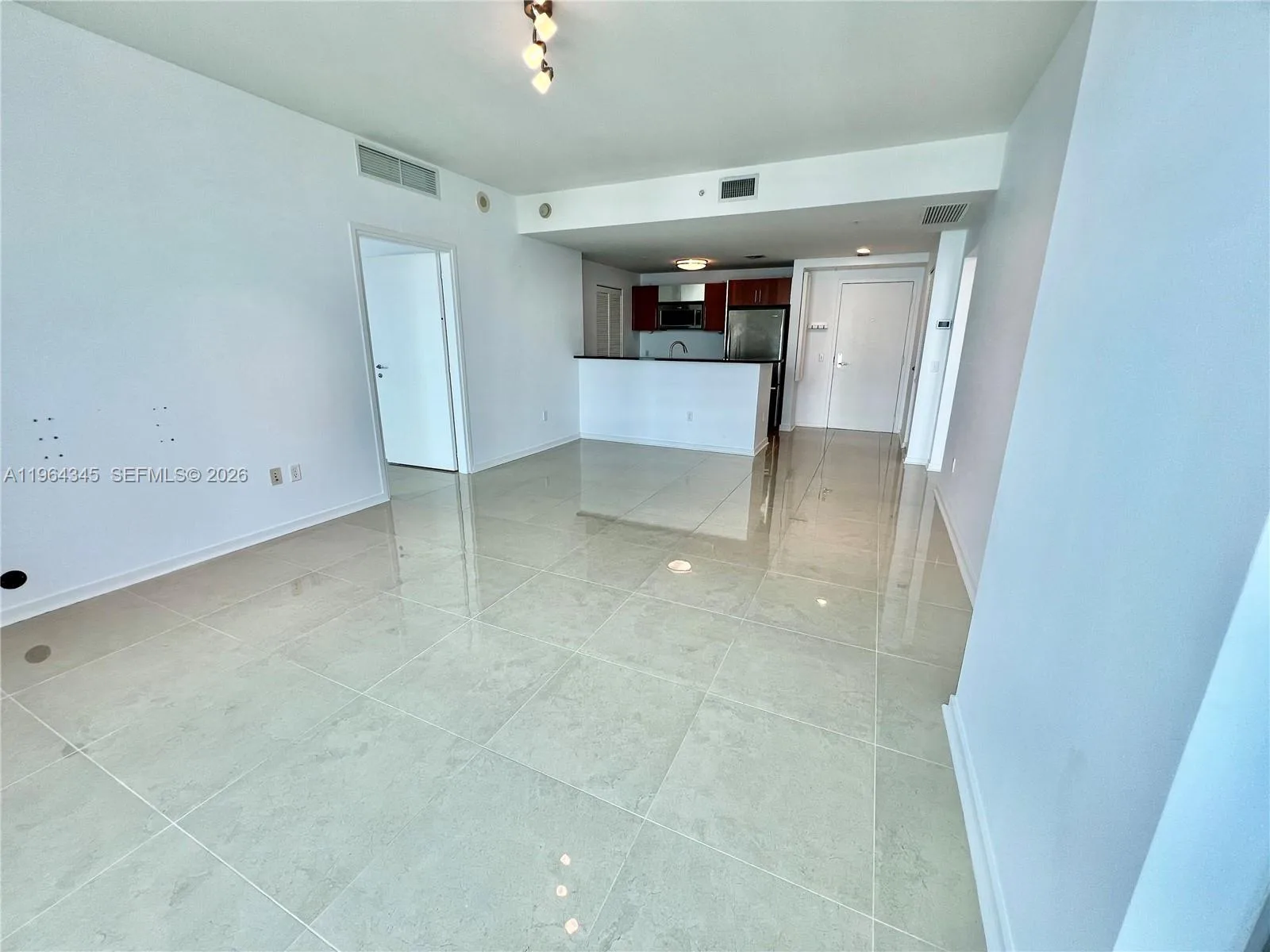 300 S Biscayne Blvd # 3614, Miami, FL 33131 photo 4