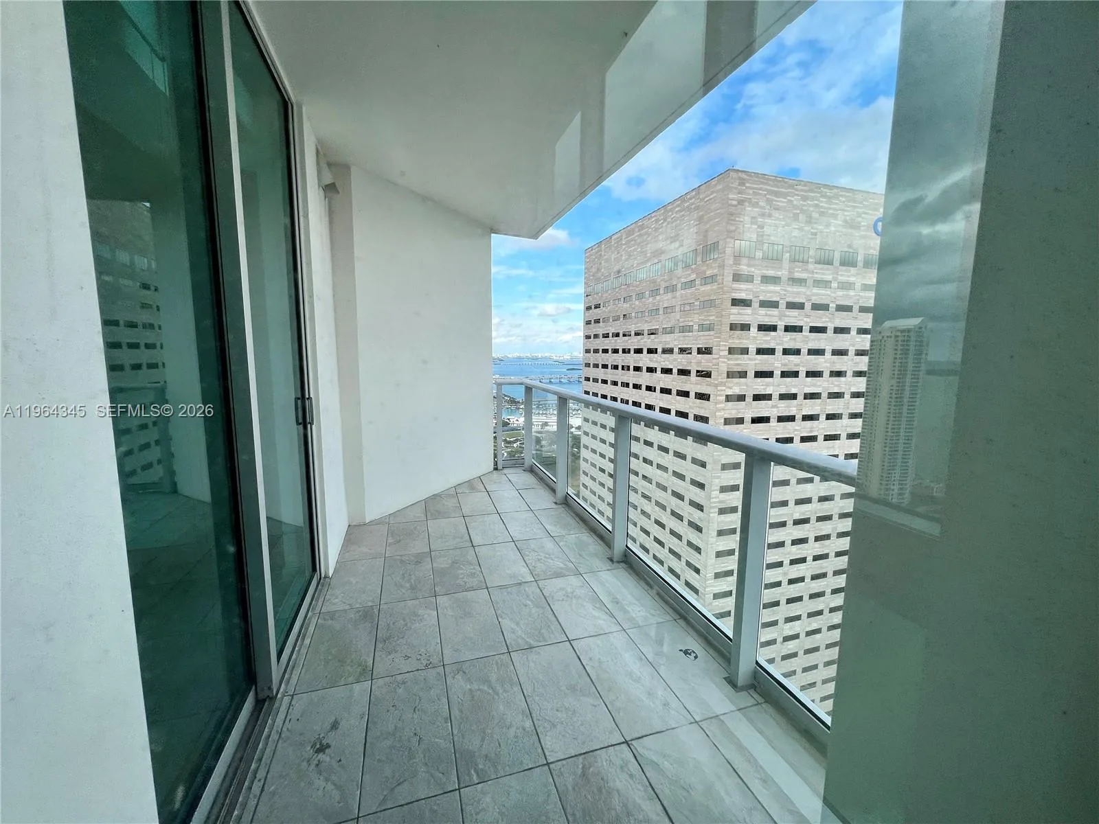 300 S Biscayne Blvd # 3614, Miami, FL 33131 photo 8