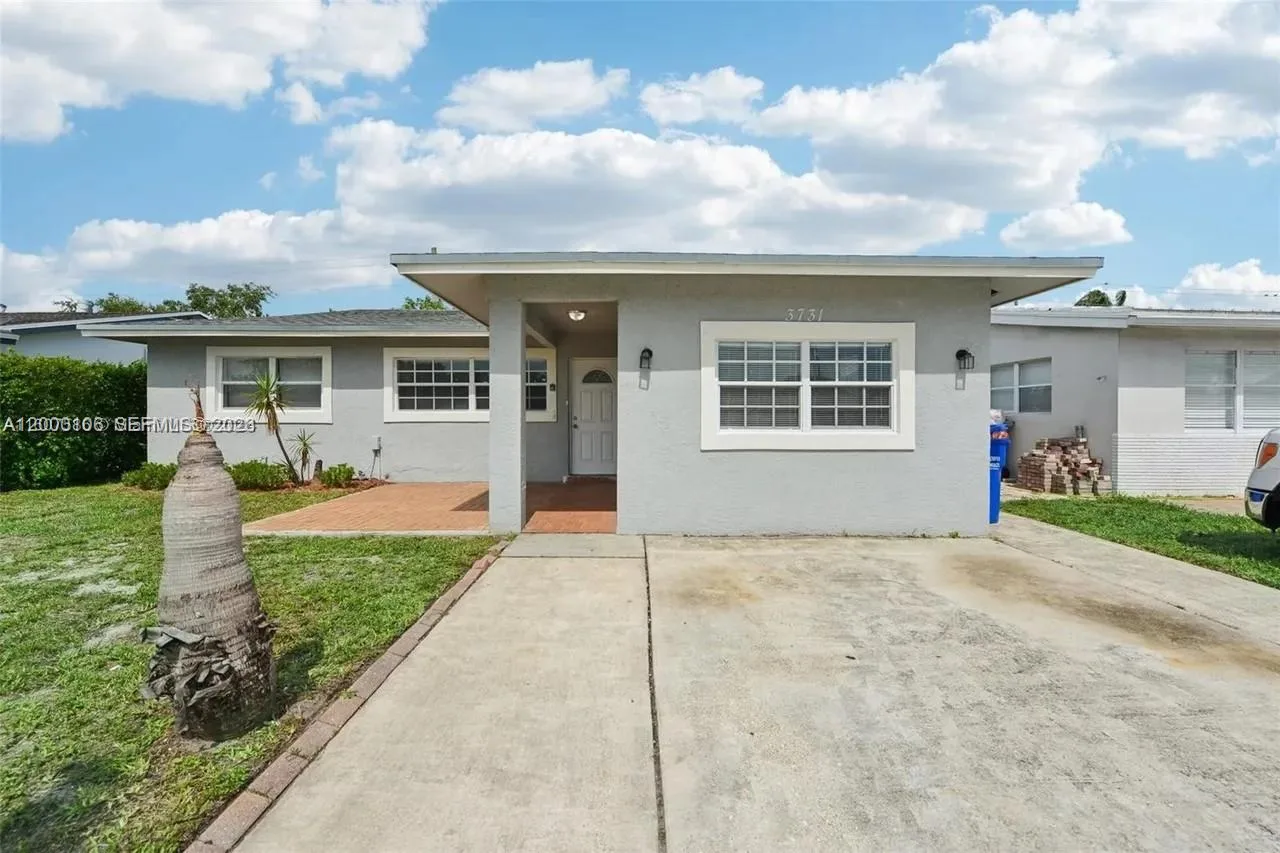 3731 NE 17th Ave, Pompano Beach, FL 33064